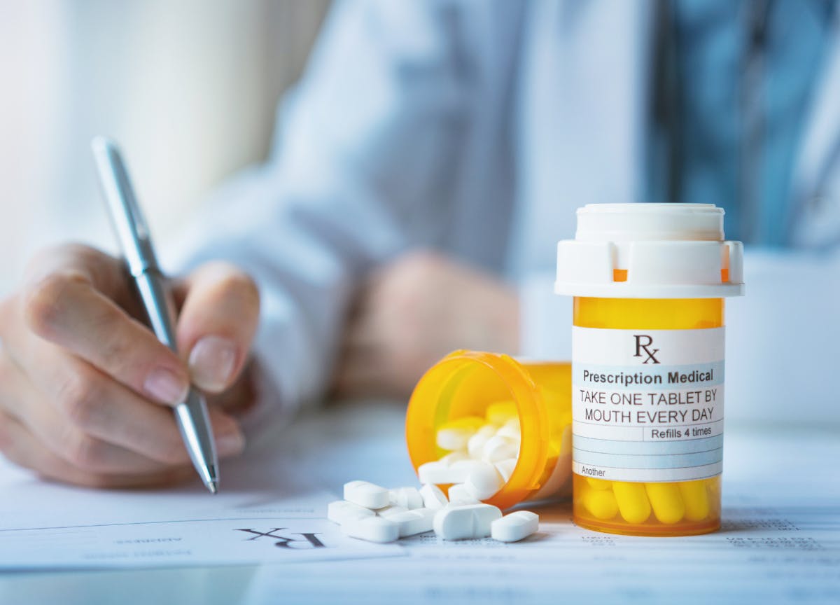 What is a 'STAT' dose of medication? medino